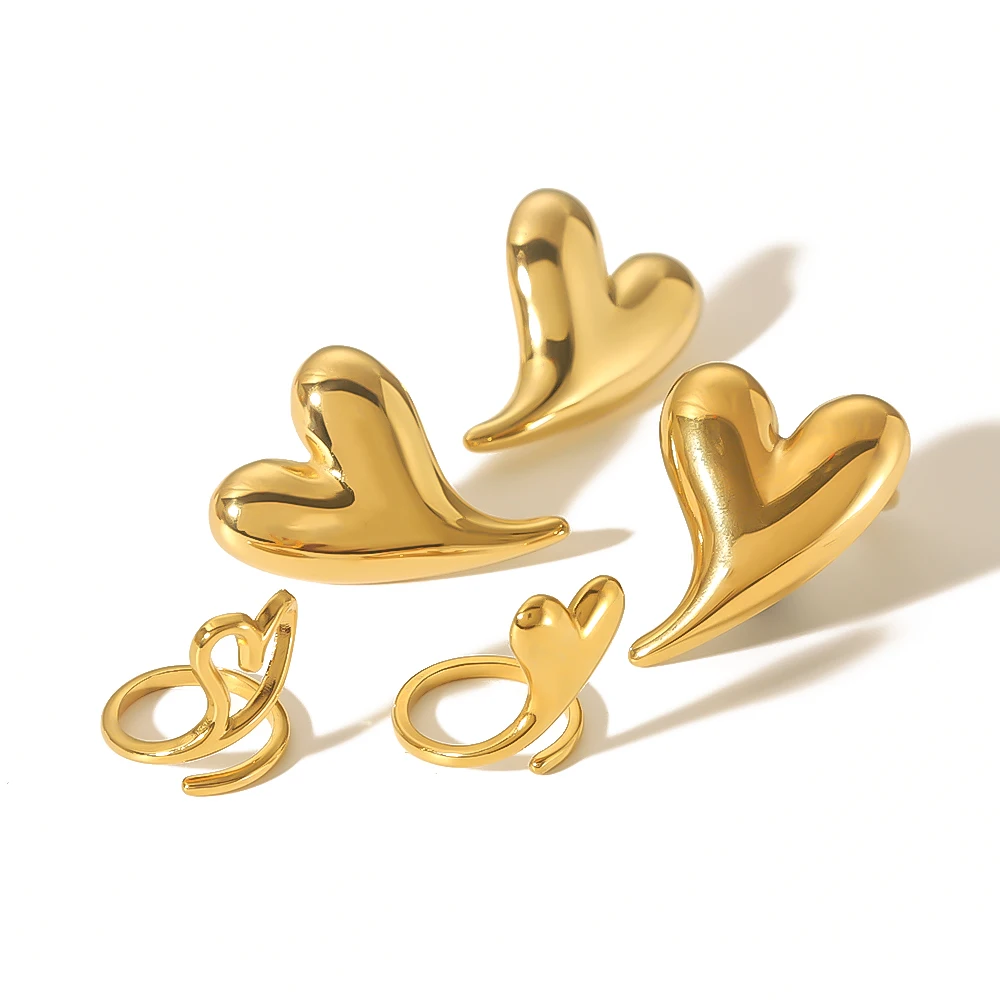 Fashion Minimalist 18k Gold Plated Glossy Heart Rings Non Tarnish Stainless Steel Hollow Out Heart Adjustable Rings for Women
Fashion Minimalist 18k Gold Plated Glossy Heart Rings Non Tarnish Stainless Steel Hollow Out Heart Adjustable Rings for Women