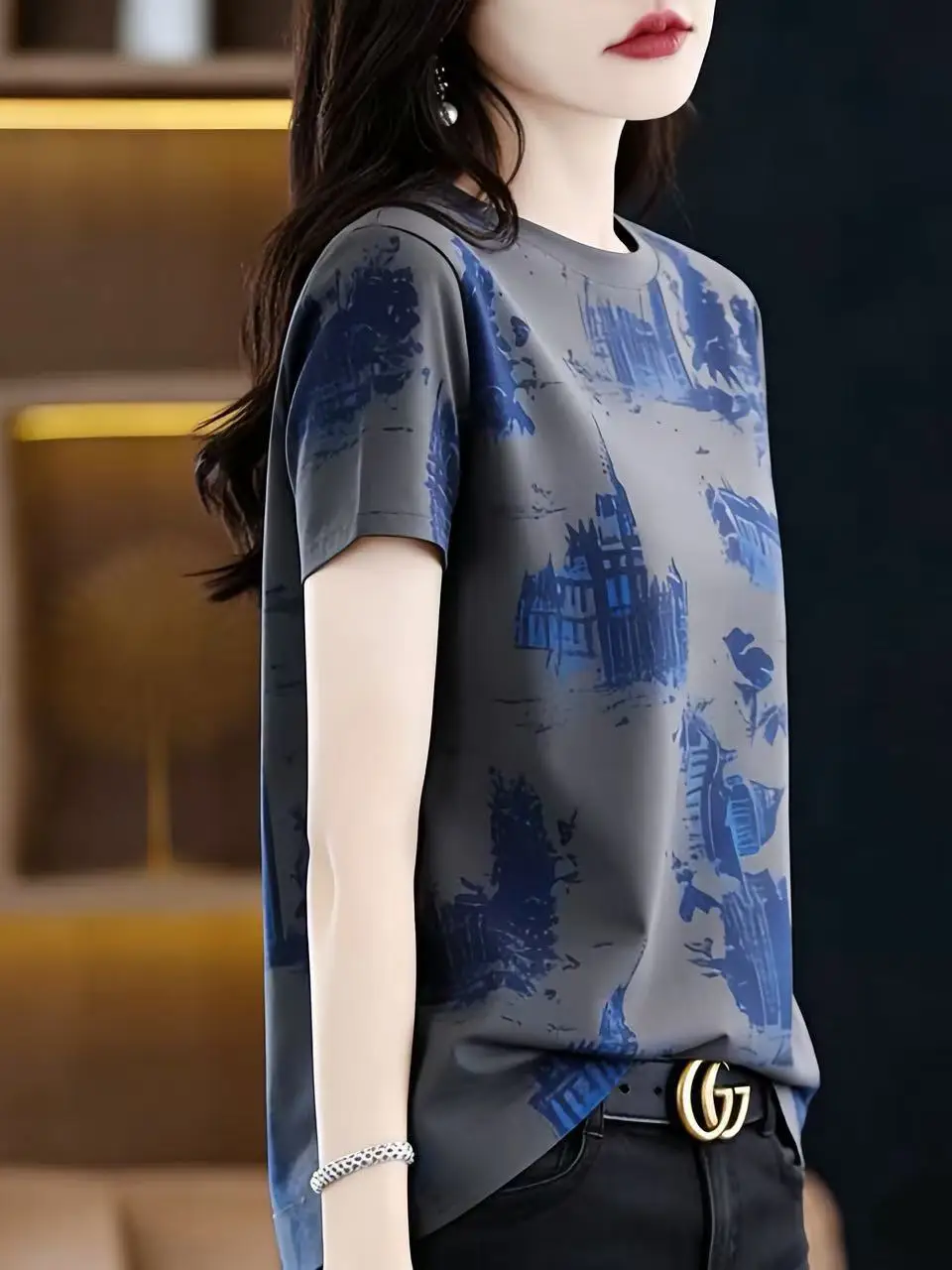 Gray round Neck Short Sleeve Seven Sleeve Ins Shoulder Top Women's Retro Print Fashion Versatile Design New T-Shirt Polyester...
Gray round Neck Short Sleeve Seven Sleeve Ins Shoulder Top Women's Retro Print Fashion Versatile Design New T-Shirt Polyester...