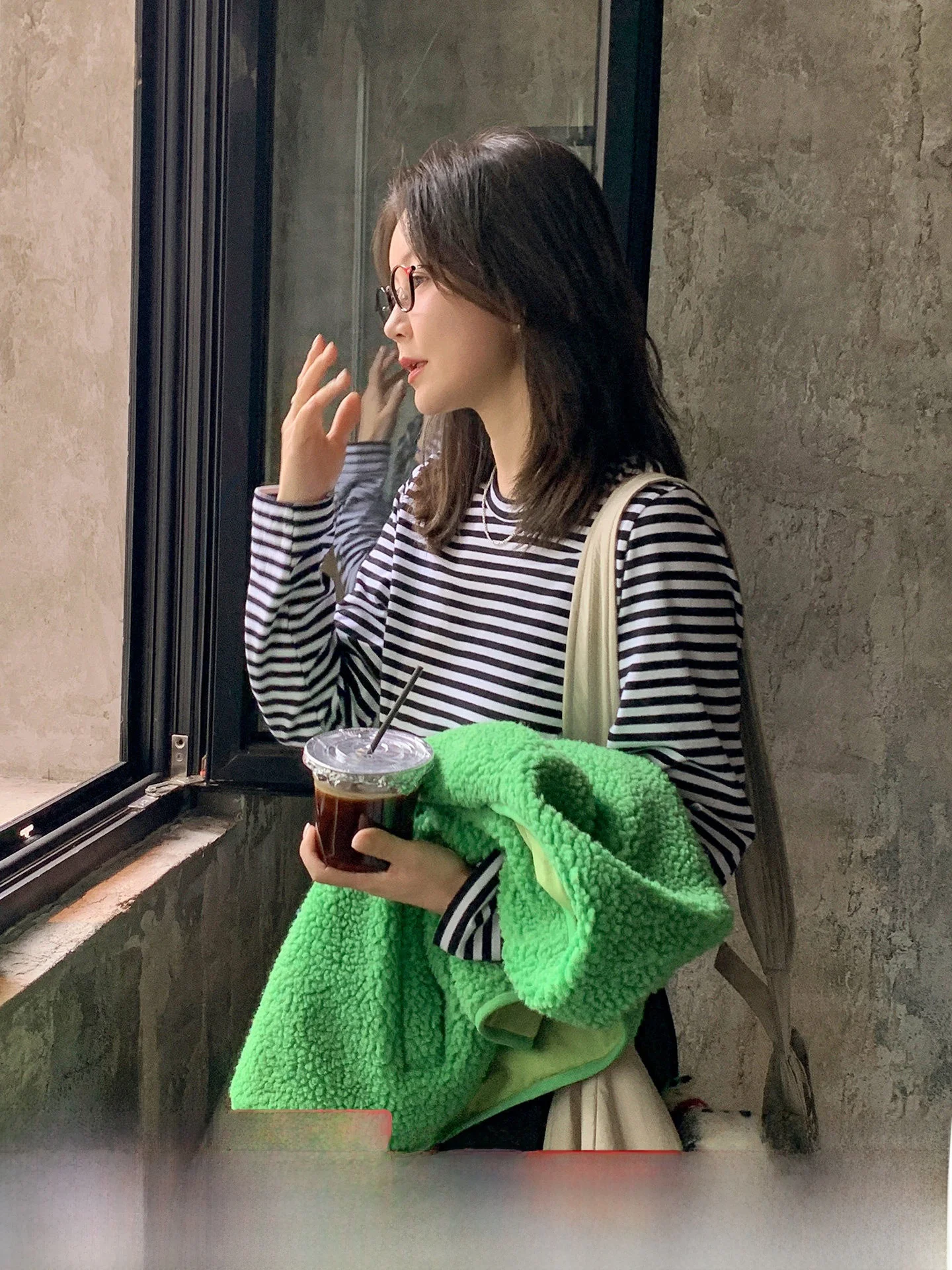 Женская футболка Lebelin Sisy Casual в полоску с длинным рукавом, стандартный крой, хлопковая, базовый слой, топ
Женская футболка Lebelin Sisy Casual в полоску с длинным рукавом, стандартный крой, хлопковая, базовый слой, топ