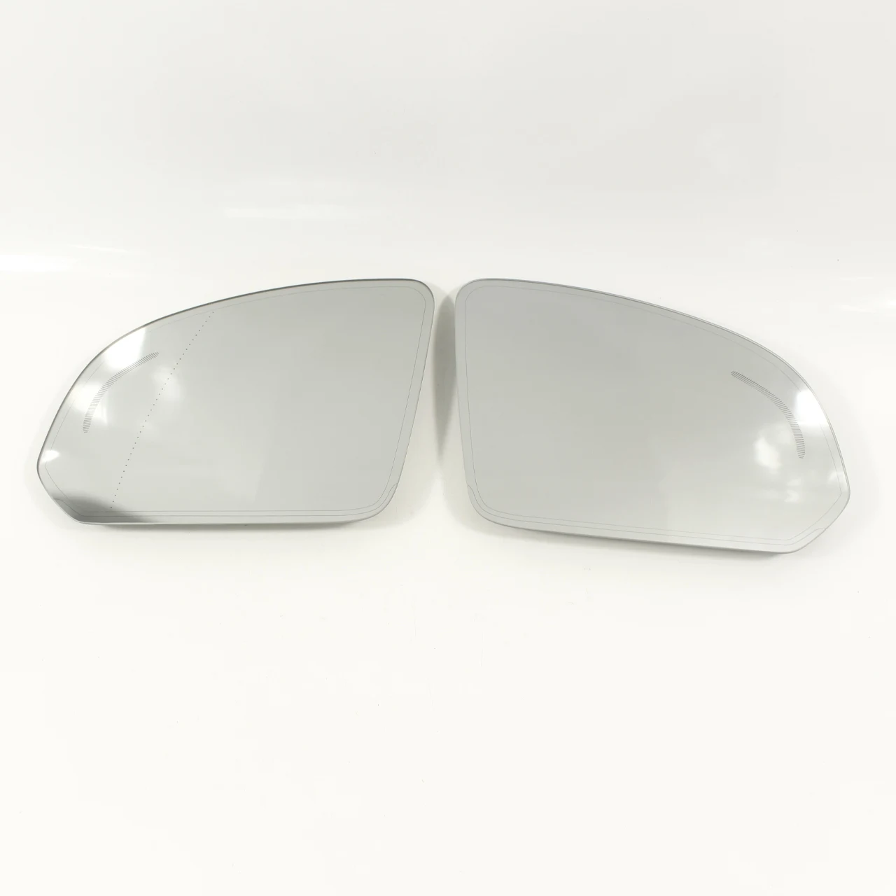 Heated Auto Blind Spot Warning Side Mirror Glass For Volvo XC40 2020 2021 2022 2023 Left Right Wing Rearview BSM
Heated Auto Blind Spot Warning Side Mirror Glass For Volvo XC40 2020 2021 2022 2023 Left Right Wing Rearview BSM