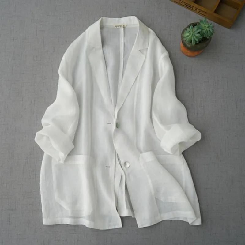 Women's White Linen Blazer Lightweight Notched Lapel Roll Sleeve Pocketed Casual Loose Fit Jacket
Women's White Linen Blazer Lightweight Notched Lapel Roll Sleeve Pocketed Casual Loose Fit Jacket