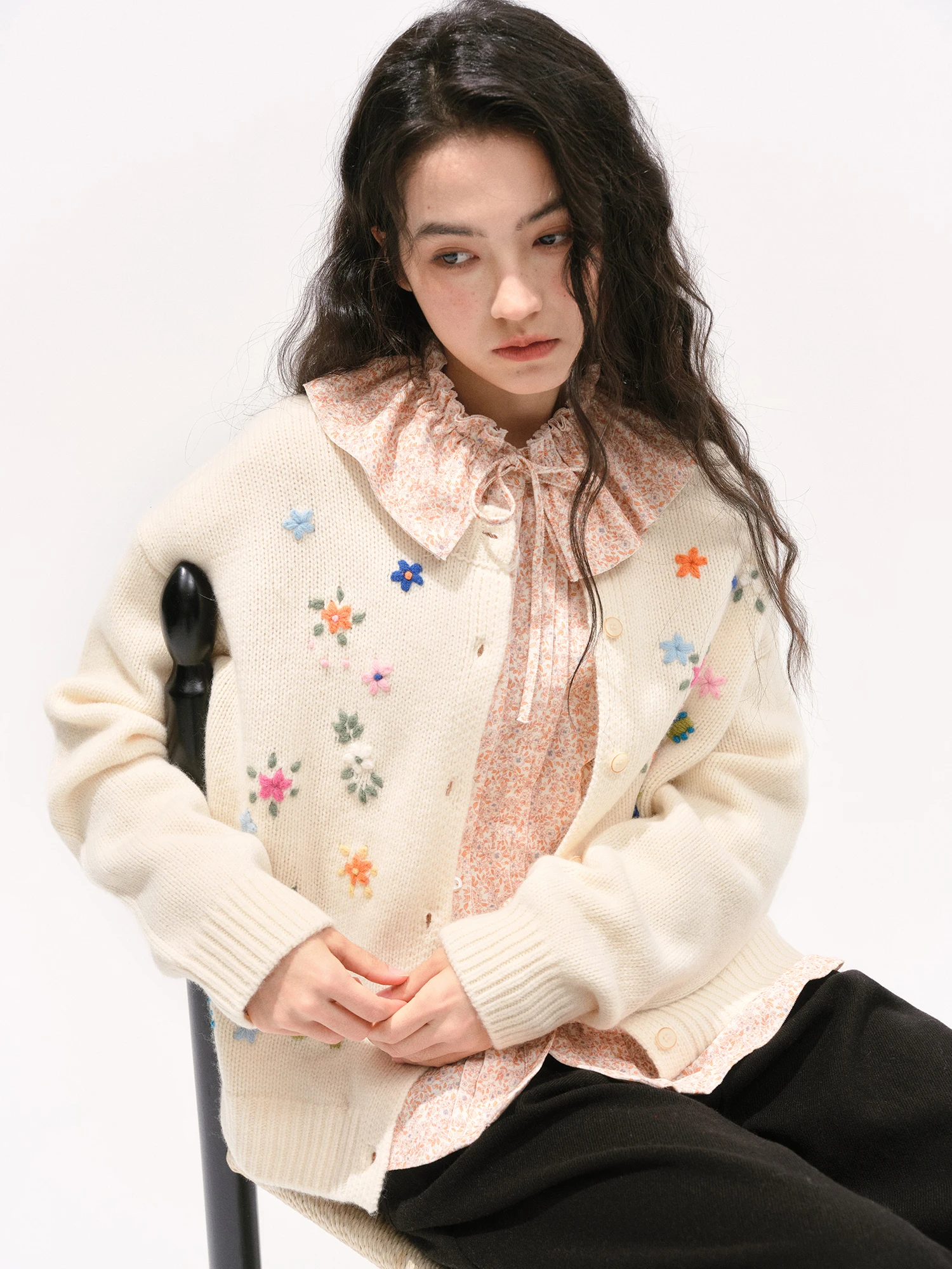 Handmade All Wool round Ne Knitted Sweater Cardigan Flower Pattern Women's Autumn Winter Warm Faion Casual Loose Sle
Handmade All Wool round Ne Knitted Sweater Cardigan Flower Pattern Women's Autumn Winter Warm Faion Casual Loose Sle