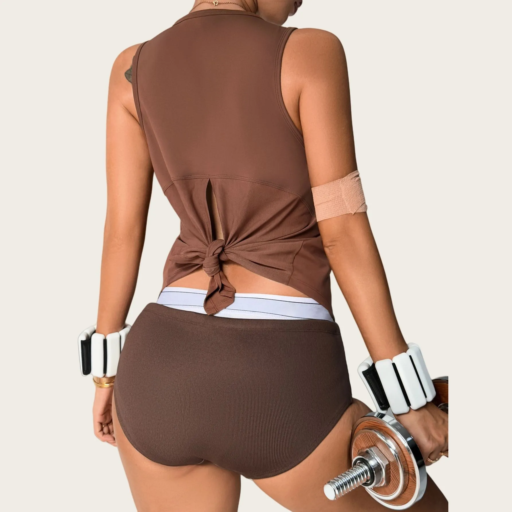 Popular backless split fitness running yoga clothes top loose and breathable sexy sleeveless blouse vest women
Popular backless split fitness running yoga clothes top loose and breathable sexy sleeveless blouse vest women