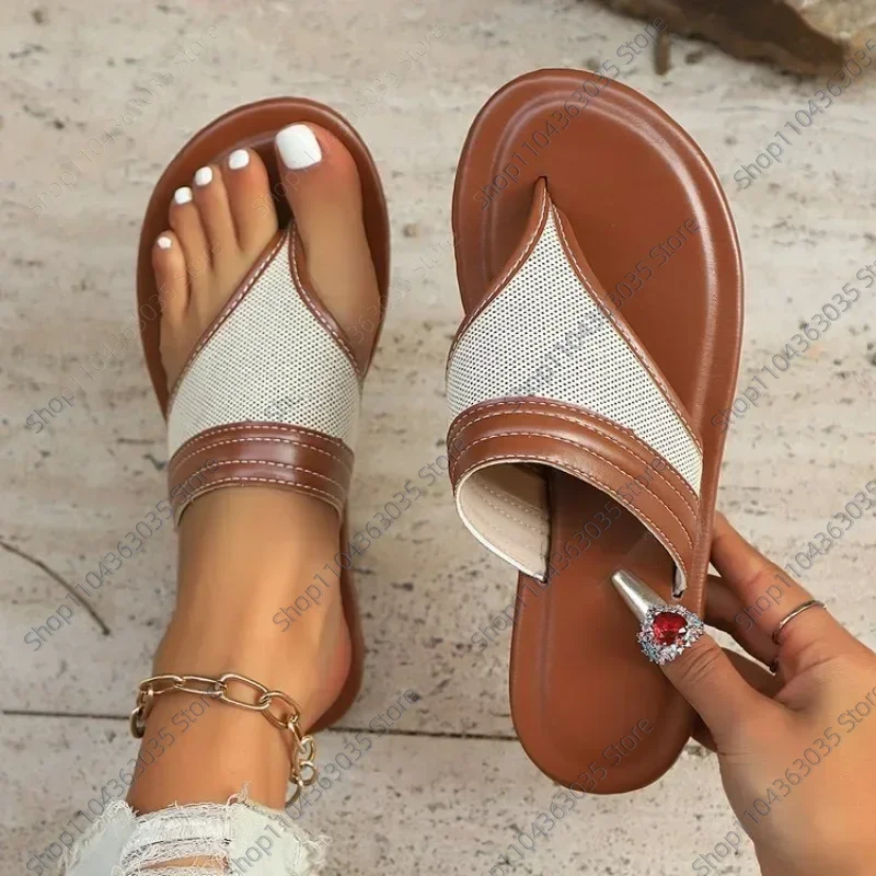 Women's Fashion Flat Sandals Summer New Round Head Clip Toe Soft Sole Anti-slip Wear-resistant Slippers
Women's Fashion Flat Sandals Summer New Round Head Clip Toe Soft Sole Anti-slip Wear-resistant Slippers