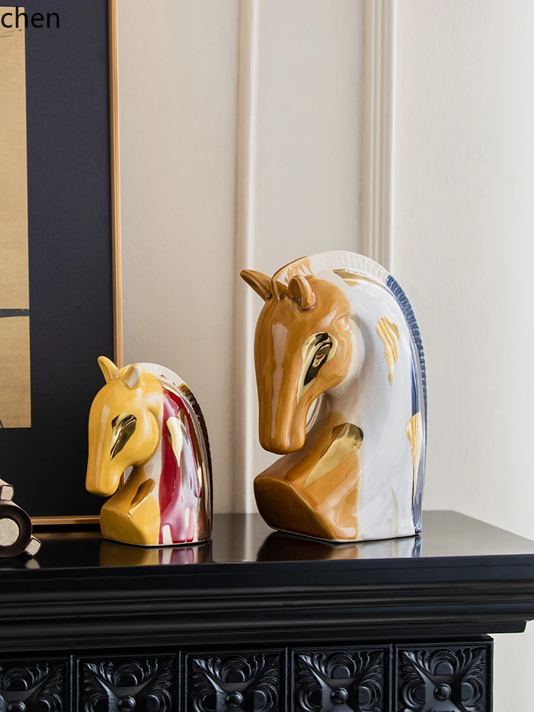 QZT Ornament Home Decor Horse Head Living Room TV Display Cabinet Ceramic Desktop Decoration
QZT Ornament Home Decor Horse Head Living Room TV Display Cabinet Ceramic Desktop Decoration
