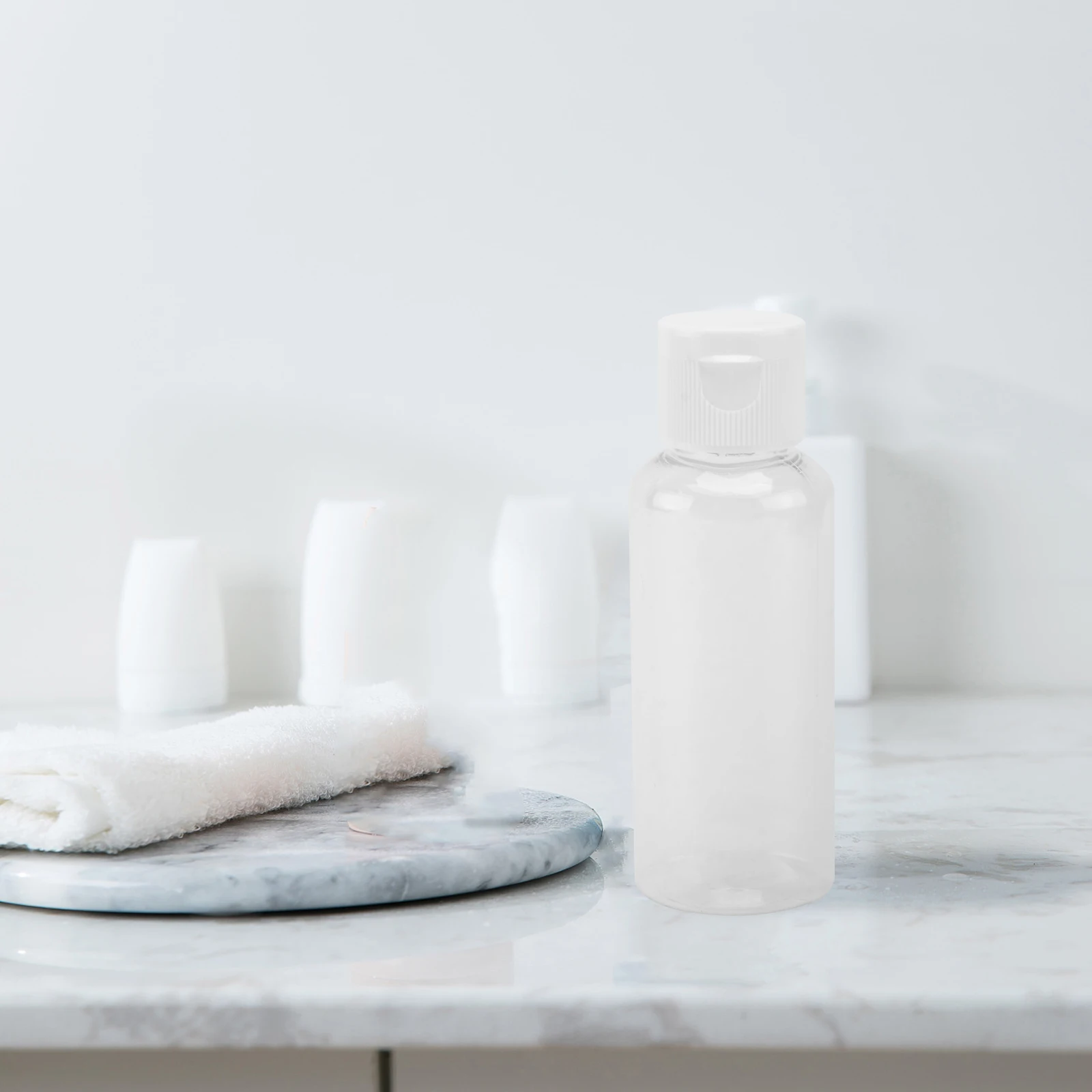 15Pcs 50ml Durable Squeeze Bottles High Transparency Travel Containers for Liquids Oils Creams Gels 50ml Bottle 
15Pcs 50ml Durable Squeeze Bottles High Transparency Travel Containers for Liquids Oils Creams Gels 50ml Bottle