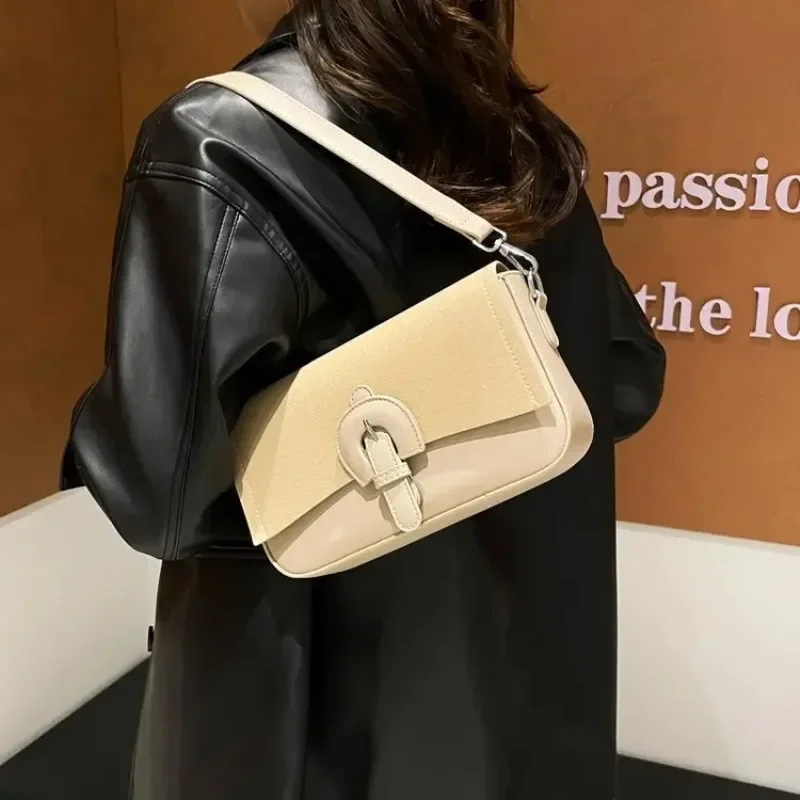 Fashionable Diaper Bag Vintage Classic Leather Shoulder Bag Ladies Unique Leisure Business Stylish Commuter Satchel
Fashionable Diaper Bag Vintage Classic Leather Shoulder Bag Ladies Unique Leisure Business Stylish Commuter Satchel