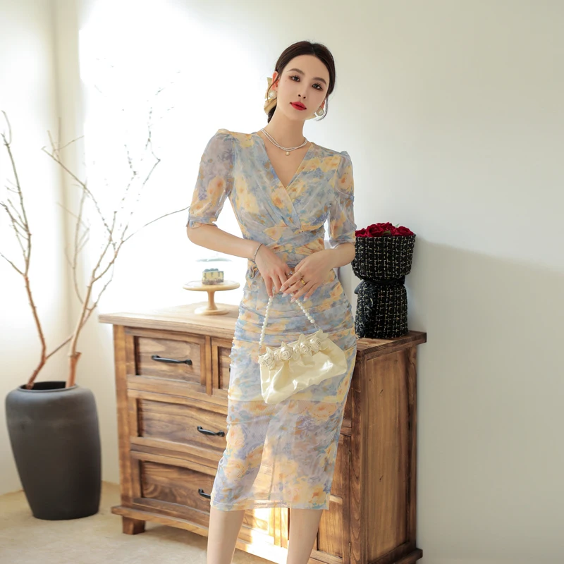 Summer Dress Women 2023 New High-end Temperament Waist Slim Elegant Printed Mesh Mid-length Dress Free Shipping
Summer Dress Women 2023 New High-end Temperament Waist Slim Elegant Printed Mesh Mid-length Dress Free Shipping