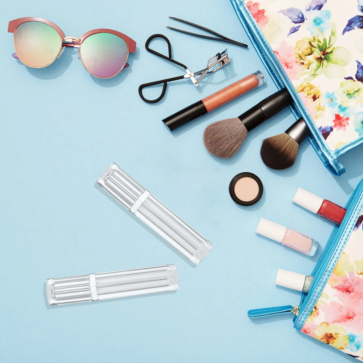 Набор из 5 глянцевых пустых квадратных прозрачных тюбиков для блеска для губ, масла, красителя, жидкости, мини-формат для путешествий, модные тюбики для бальзама для губ
Набор из 5 глянцевых пустых квадратных прозрачных тюбиков для блеска для губ, масла, красителя, жидкости, мини-формат для путешествий, модные тюбики для бальзама для губ