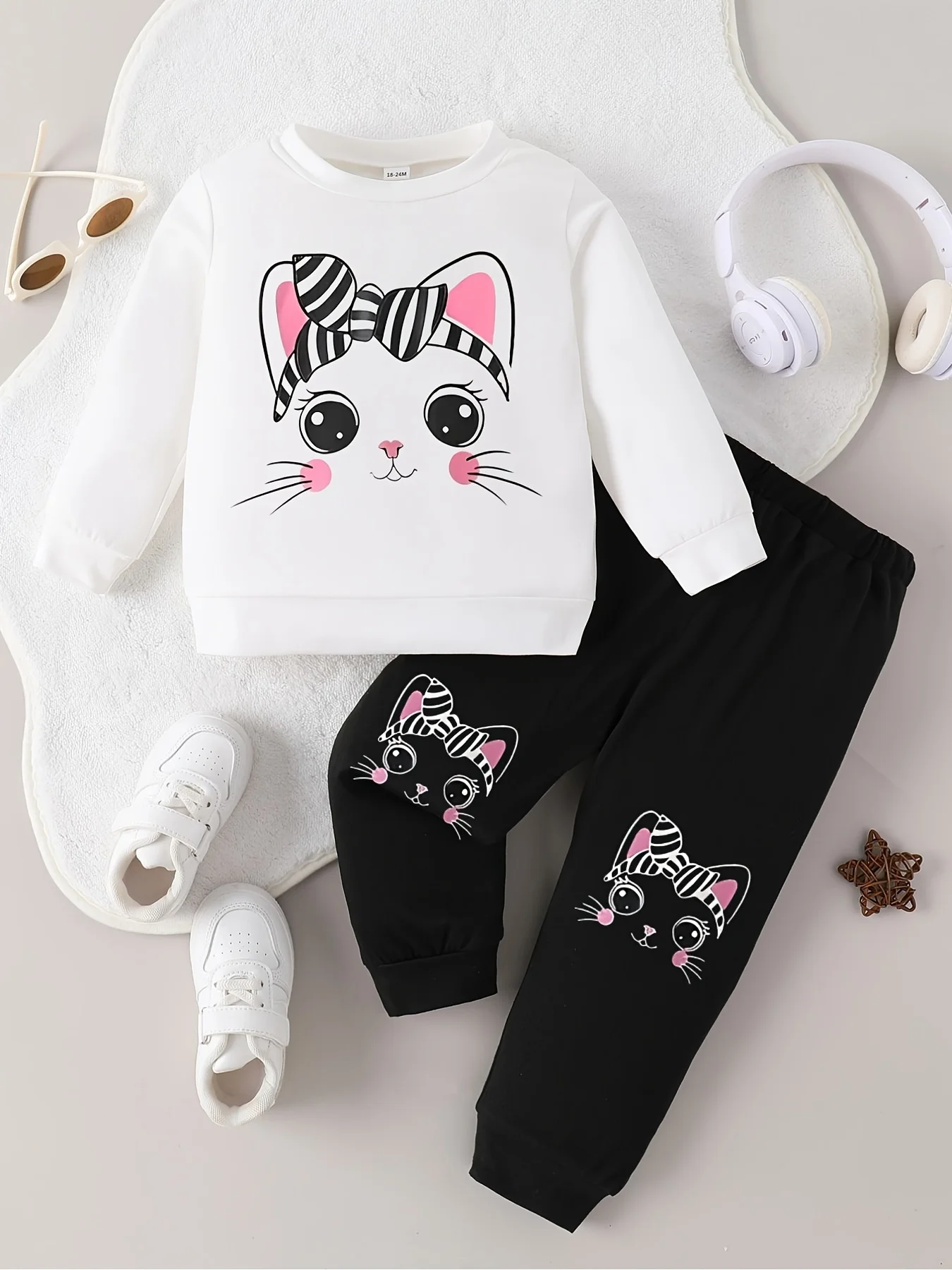 Toddler Girl 2-Piece Outfit | Bow Cat Print Long Sleeve Top + Black Pants | Spring Autumn Kids Clothing Set
Toddler Girl 2-Piece Outfit | Bow Cat Print Long Sleeve Top + Black Pants | Spring Autumn Kids Clothing Set