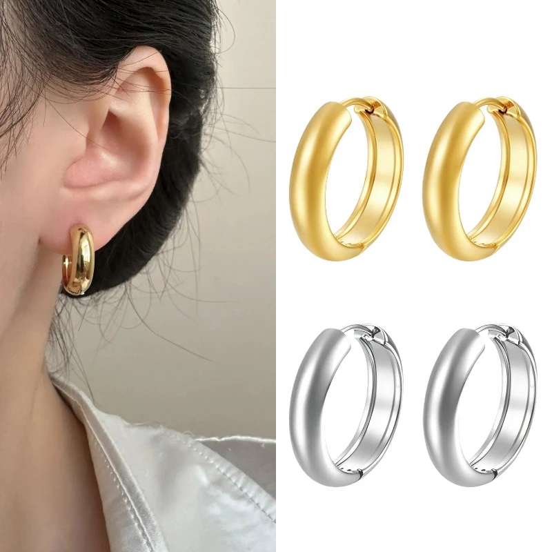 Classic Smooth Round Stainless Steel Earrings Woman Geometric Circle Ear Buckle Gold Silver Color Fashion Huggie Daily Jewelry
Classic Smooth Round Stainless Steel Earrings Woman Geometric Circle Ear Buckle Gold Silver Color Fashion Huggie Daily Jewelry