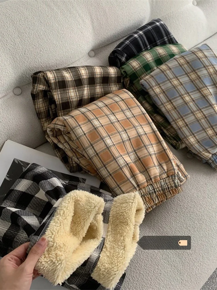 Женские зимние повседневные брюки с высокой талией, в клетку, на флисовой подкладке, широкие, асимметричные, в корейском стиле, из овечьей кожи, прямого кроя
Женские зимние повседневные брюки с высокой талией, в клетку, на флисовой подкладке, широкие, асимметричные, в корейском стиле, из овечьей кожи, прямого кроя