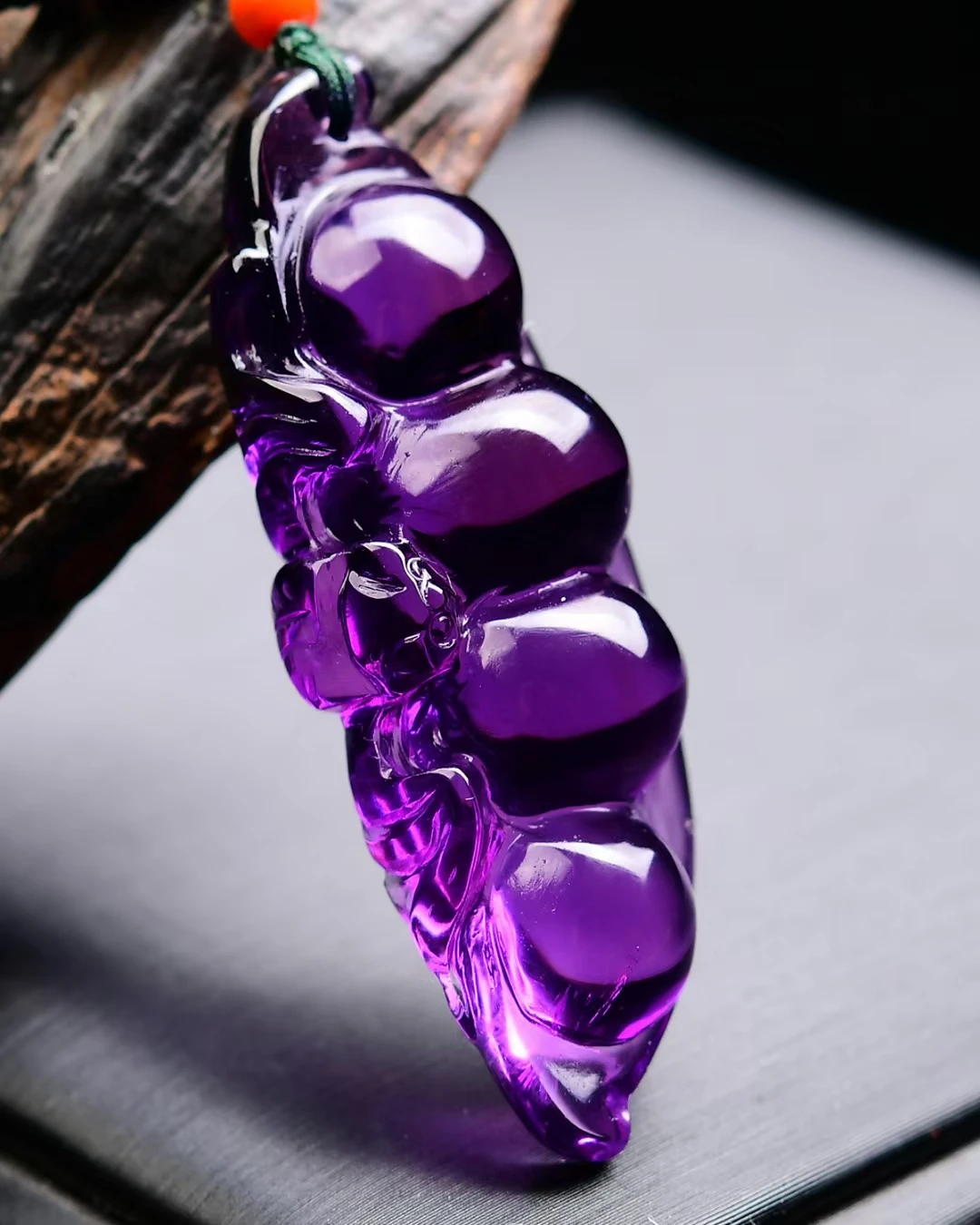 Natural Purple Amethyst Quartz Pendant Beans Women Men 49*18*13mm Amethyst Fashion Necklace Jewelry AAAAA
Natural Purple Amethyst Quartz Pendant Beans Women Men 49*18*13mm Amethyst Fashion Necklace Jewelry AAAAA