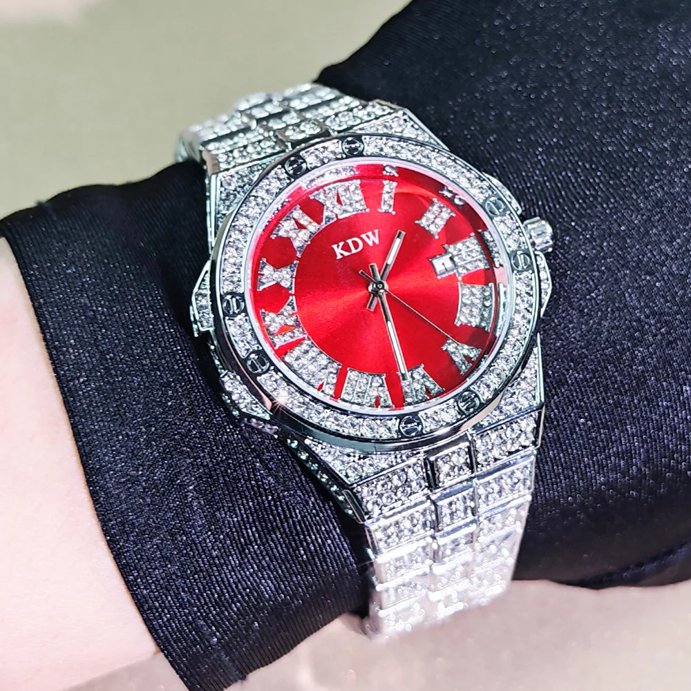 Hip Hop Luxury Ice Diamond Quartz Watch Men High Quality Stainless Steel Colore Dial Vintage Shiny Watch Man Unique AAA Jewelry
Hip Hop Luxury Ice Diamond Quartz Watch Men High Quality Stainless Steel Colore Dial Vintage Shiny Watch Man Unique AAA Jewelry