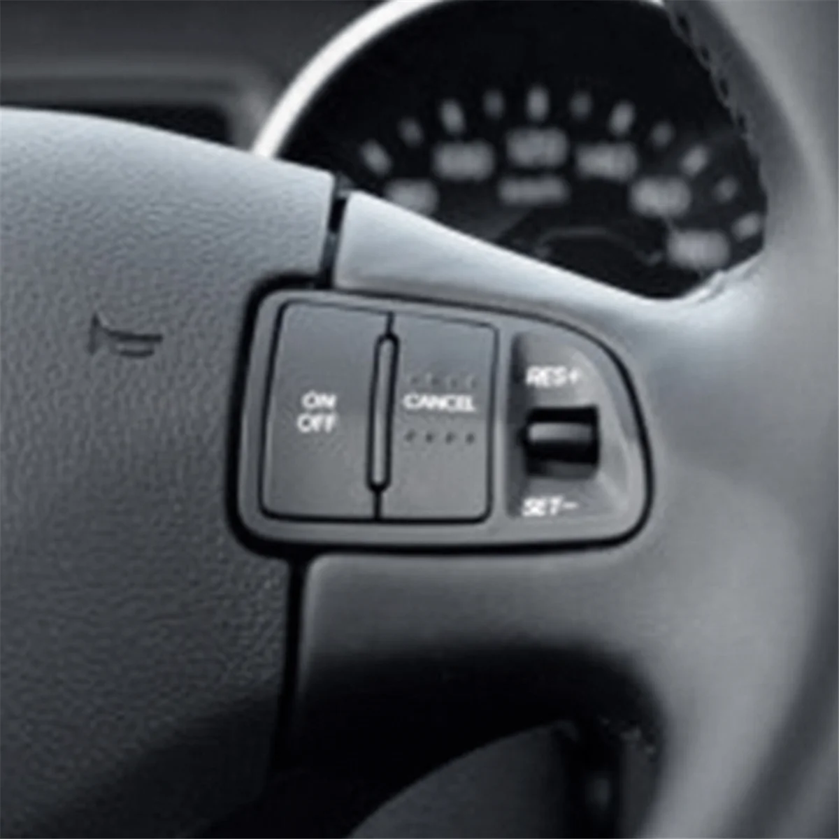 Кнопка на руле автомобиля с жгутом обогрева 96700-3W502 для Kia Sportage 2011-2016, переключатель регулировки громкости круиза — L49A
Кнопка на руле автомобиля с жгутом обогрева 96700-3W502 для Kia Sportage 2011-2016, переключатель регулировки громкости круиза — L49A