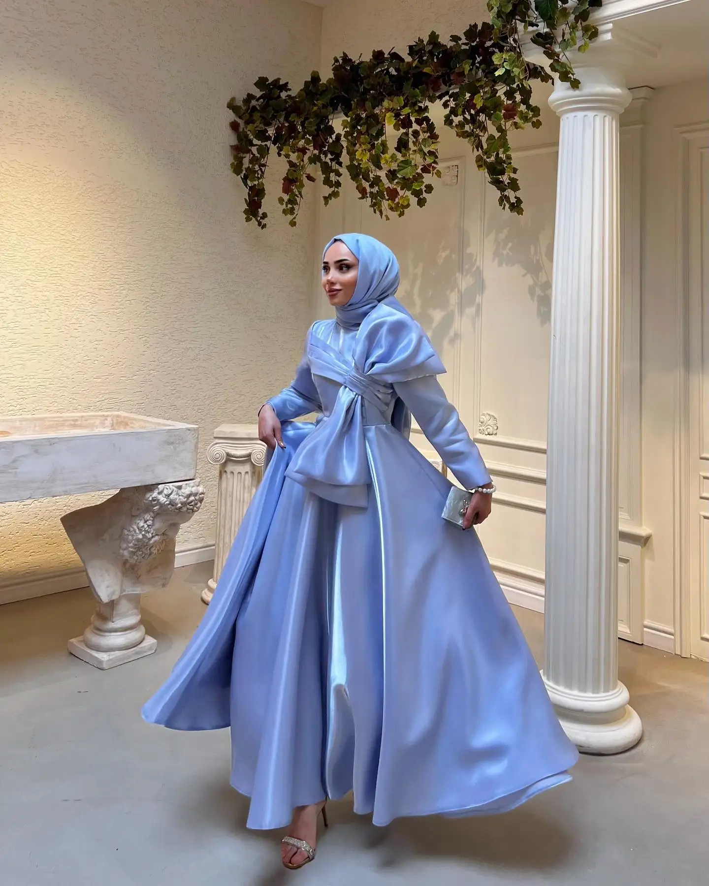 Customized Classic Satin 3D Bow Evening Dresses High Quality Long Sleeves Crew neck Celebrity Gowns Custom Made Prom D
Customized Classic Satin 3D Bow Evening Dresses High Quality Long Sleeves Crew neck Celebrity Gowns Custom Made Prom D