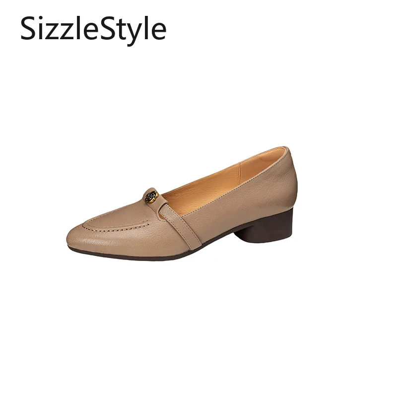Fashionable Women's Round-toe Slip-on Shoes with Stitching and Metal Rivets, Solid Color, Shallow Mouth, Comfortable Low Heel
Fashionable Women's Round-toe Slip-on Shoes with Stitching and Metal Rivets, Solid Color, Shallow Mouth, Comfortable Low Heel