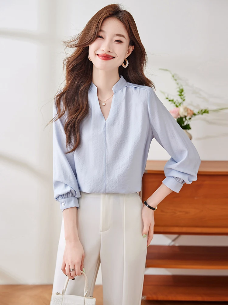 Fashionable professional women's high quality long-sleeved shirt, loose and comfortable, elegant temperament. New summer 2025
Fashionable professional women's high quality long-sleeved shirt, loose and comfortable, elegant temperament. New summer 2025