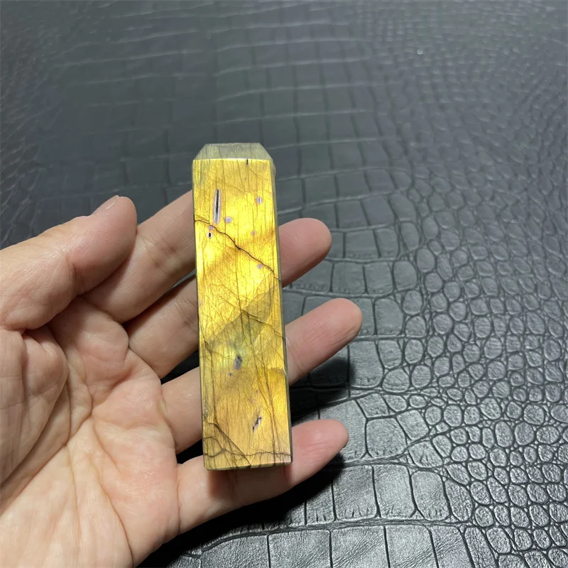Natural Labradorite Stone Name Stamp Chinese Style Name Seal With Red Inkpad Painting Signature Chop Teacher Gift
Natural Labradorite Stone Name Stamp Chinese Style Name Seal With Red Inkpad Painting Signature Chop Teacher Gift