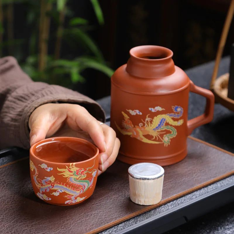 Old Style Purple Clay Household Water Cup with Lid for Changing Color When Encountering Hot Water Cold and Hot Stuffy Tea Cup
Old Style Purple Clay Household Water Cup with Lid for Changing Color When Encountering Hot Water Cold and Hot Stuffy Tea Cup