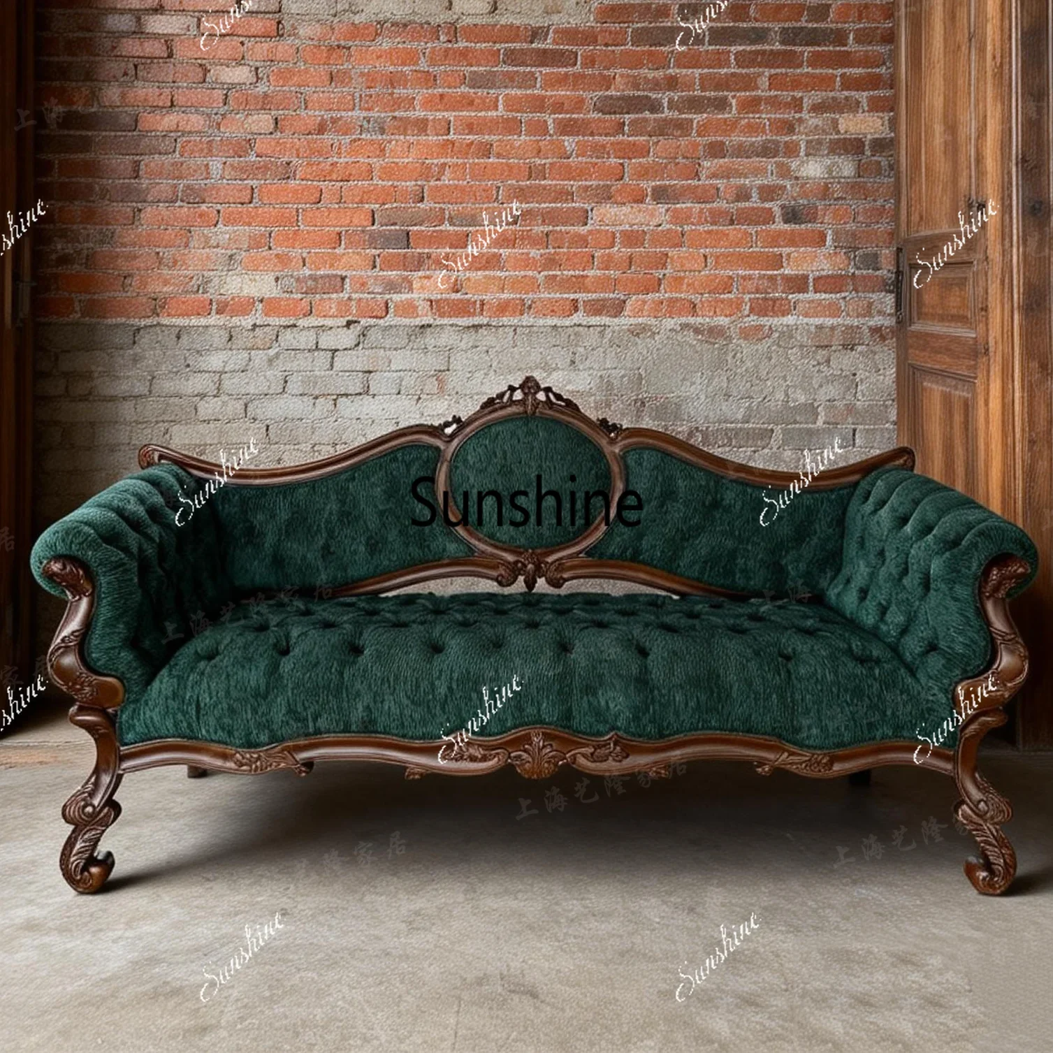 YFrench old sofa light luxury retro solid wood carving flower fabric living room furniture
YFrench old sofa light luxury retro solid wood carving flower fabric living room furniture