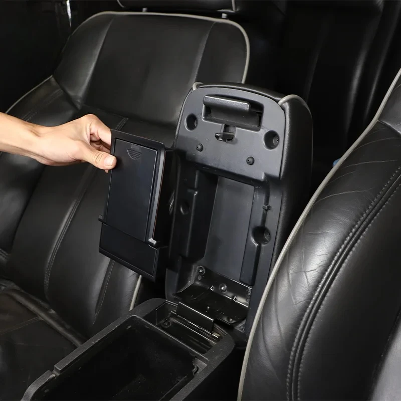 For Hummer H3 2005-2009 ABS Black Car Central Control Armrest Box Hidden Storage Box Privacy Storage Box Car Accessories
For Hummer H3 2005-2009 ABS Black Car Central Control Armrest Box Hidden Storage Box Privacy Storage Box Car Accessories