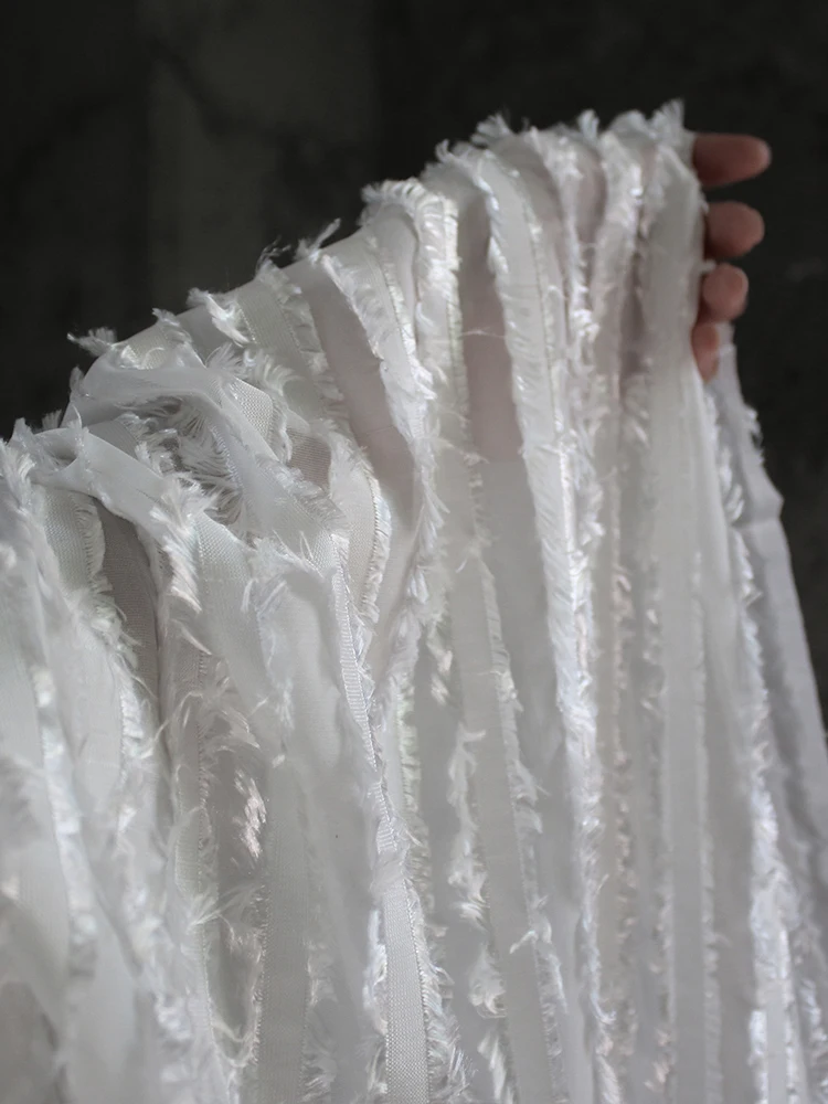 White designer original fabrics for patchwork high-grade satin striped fringed Hanfu wedding dress wedding background Fabric
White designer original fabrics for patchwork high-grade satin striped fringed Hanfu wedding dress wedding background Fabric