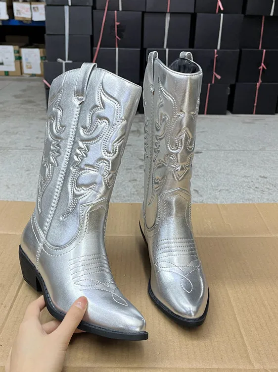 Comfortable Fashionable Pointed Toe Chunky Heel Mid-Calf Boots Women's Outerwear Casual Versatile Synthetic Leather Booties
Comfortable Fashionable Pointed Toe Chunky Heel Mid-Calf Boots Women's Outerwear Casual Versatile Synthetic Leather Booties