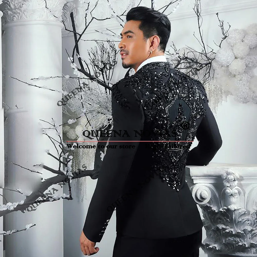 Luxury Beaded Stones Suits Men Formal Party Groom Wedding Tuxedo Customized 2-Piece Set Single Breasted Prom Blazer traje hombre
Luxury Beaded Stones Suits Men Formal Party Groom Wedding Tuxedo Customized 2-Piece Set Single Breasted Prom Blazer traje hombre