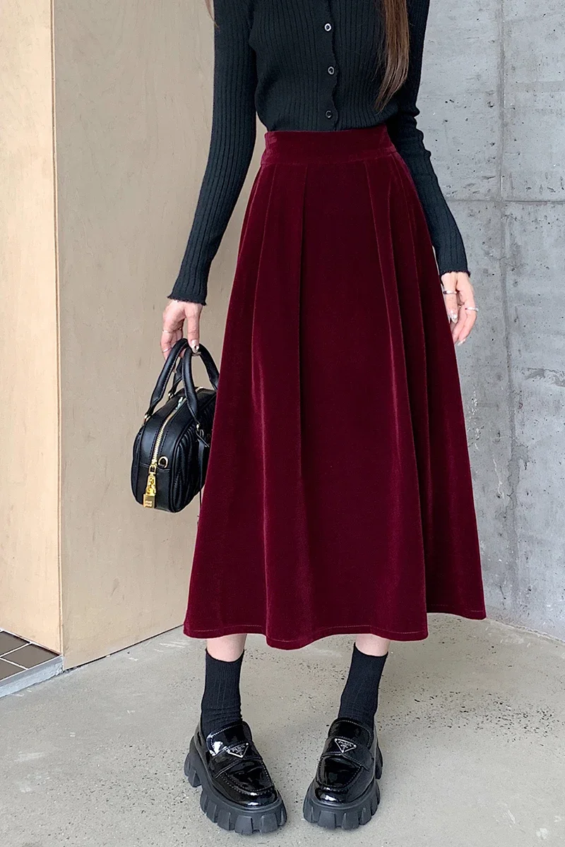 Thickened Gold Velvet Skirt for Women Autumn Winter Mid-length High Waisted A-line Women's Skirts Elegant Black Korean Fashion
Thickened Gold Velvet Skirt for Women Autumn Winter Mid-length High Waisted A-line Women's Skirts Elegant Black Korean Fashion