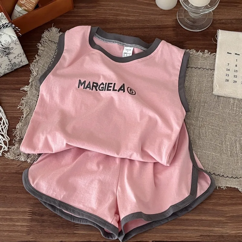 Summer New Childrens Girls 2PCS Clothes Set Sports Letter Round Neck Simple Casual T-shirt Shorts Suit Toddler Girls Outfits
Summer New Childrens Girls 2PCS Clothes Set Sports Letter Round Neck Simple Casual T-shirt Shorts Suit Toddler Girls Outfits