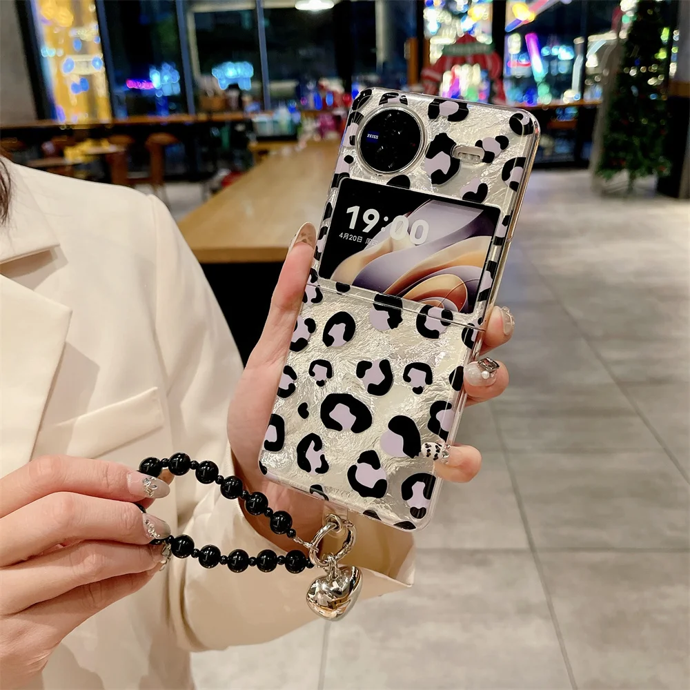 Leopard Pattern Phone Case For VIVO X Flip Love Bracelet PC Hard Shell Protective Back Cover
Leopard Pattern Phone Case For VIVO X Flip Love Bracelet PC Hard Shell Protective Back Cover