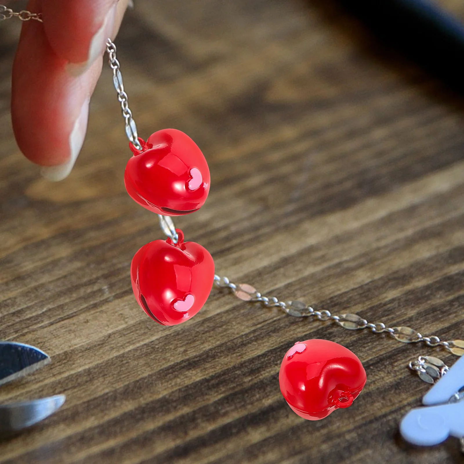 6 Pcs The Bell Charms Pendant Wedding Decor DIY Jewelry Accessory Christmas Decorations
6 Pcs The Bell Charms Pendant Wedding Decor DIY Jewelry Accessory Christmas Decorations