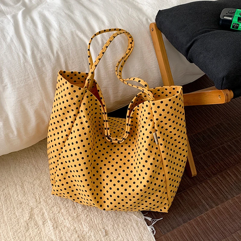 polka dot Shoulder Bags For Women Deformable Canvas Large Capacity Shopping Totes 2026 New Korean Y2k Trend Handbags Casual Bag
polka dot Shoulder Bags For Women Deformable Canvas Large Capacity Shopping Totes 2026 New Korean Y2k Trend Handbags Casual Bag