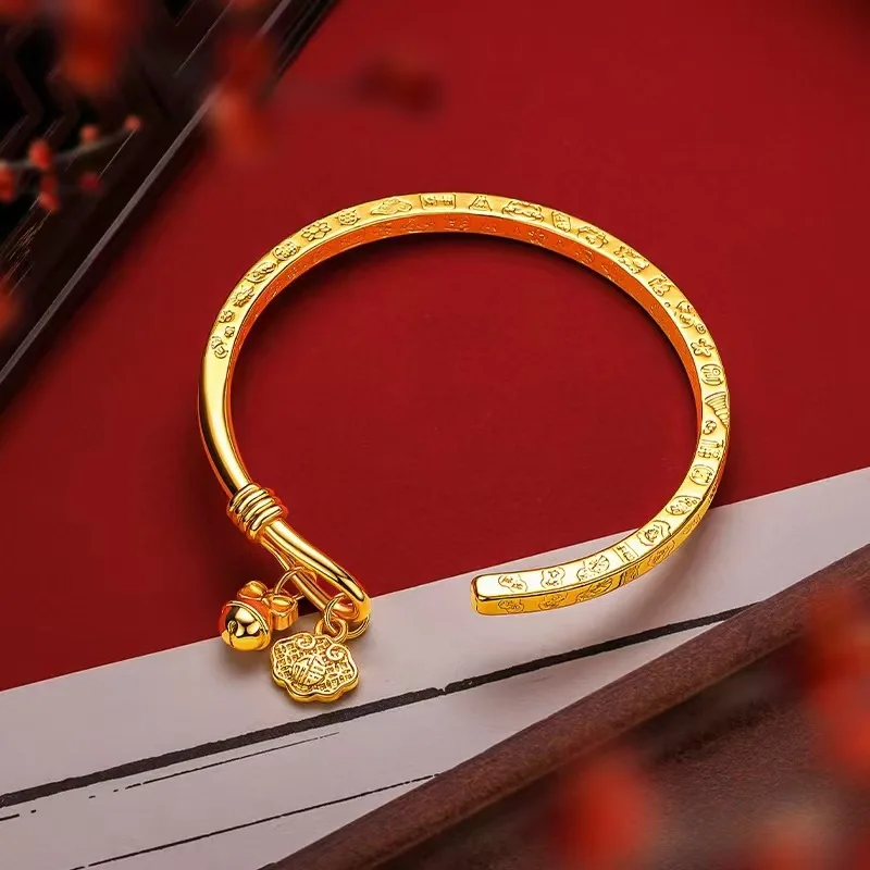 Women's 24K Gold AU999 Auspicious Sayings Pendant Bracelet Ancient-chiseled with coin texture, elegant for traditional settings
Women's 24K Gold AU999 Auspicious Sayings Pendant Bracelet Ancient-chiseled with coin texture, elegant for traditional settings