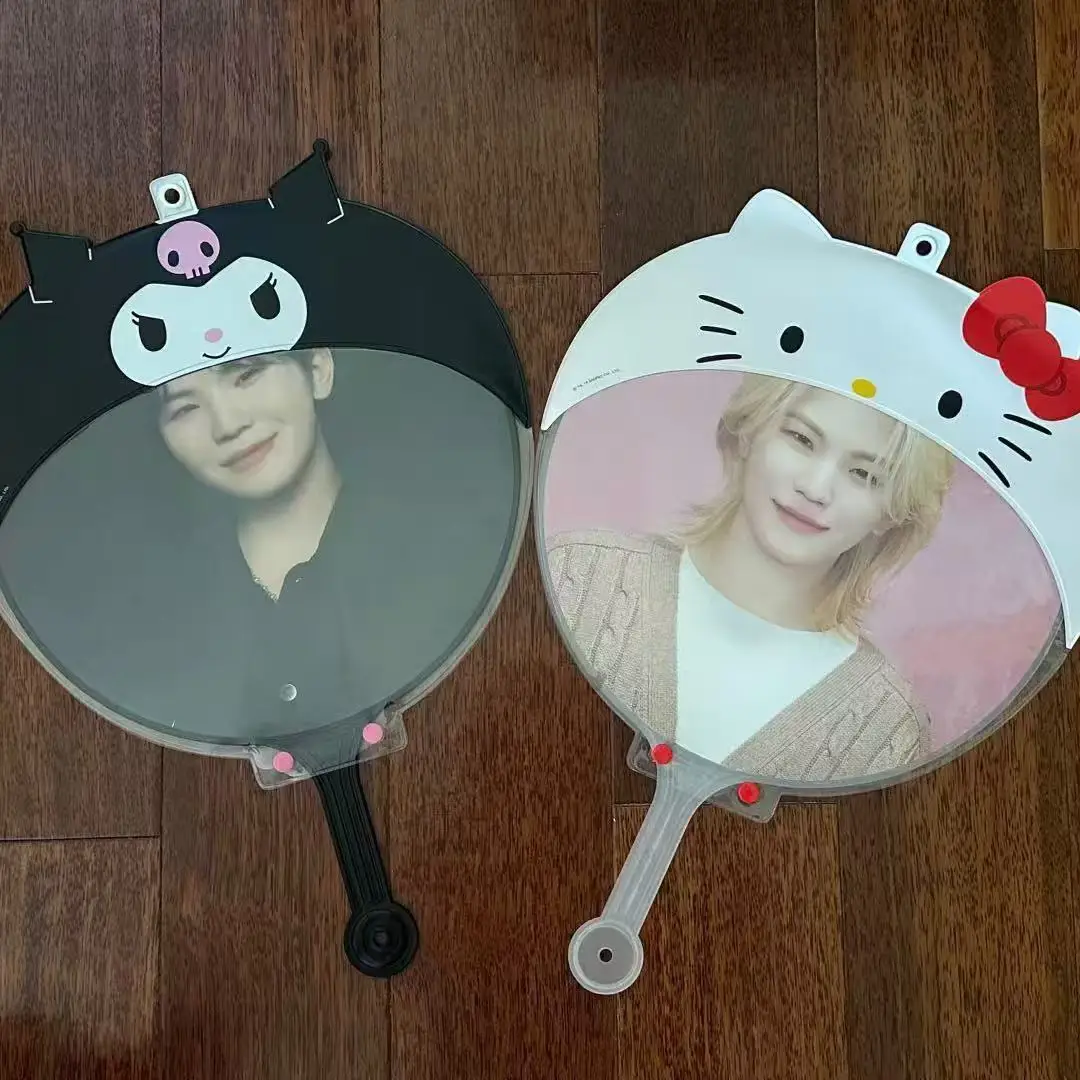 Hello Kitty Miniso Fan Case Star Tour Concert Idol Supporting Fan Protective Sheath New Cute Modelling Personality Fan Sleeve
Hello Kitty Miniso Fan Case Star Tour Concert Idol Supporting Fan Protective Sheath New Cute Modelling Personality Fan Sleeve