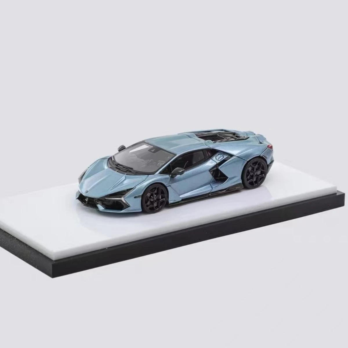 Zadie 1:64 Revuelto LB744 Resin Diecast Model Car
Zadie 1:64 Revuelto LB744 Resin Diecast Model Car
