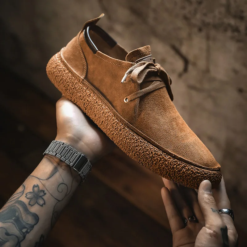 Men's New Genuine Leather Casual Shoes Lace-up Non-slip Soft Sole Retro Breathable Sneakers Suede Suede Fashion Shoes
Men's New Genuine Leather Casual Shoes Lace-up Non-slip Soft Sole Retro Breathable Sneakers Suede Suede Fashion Shoes
