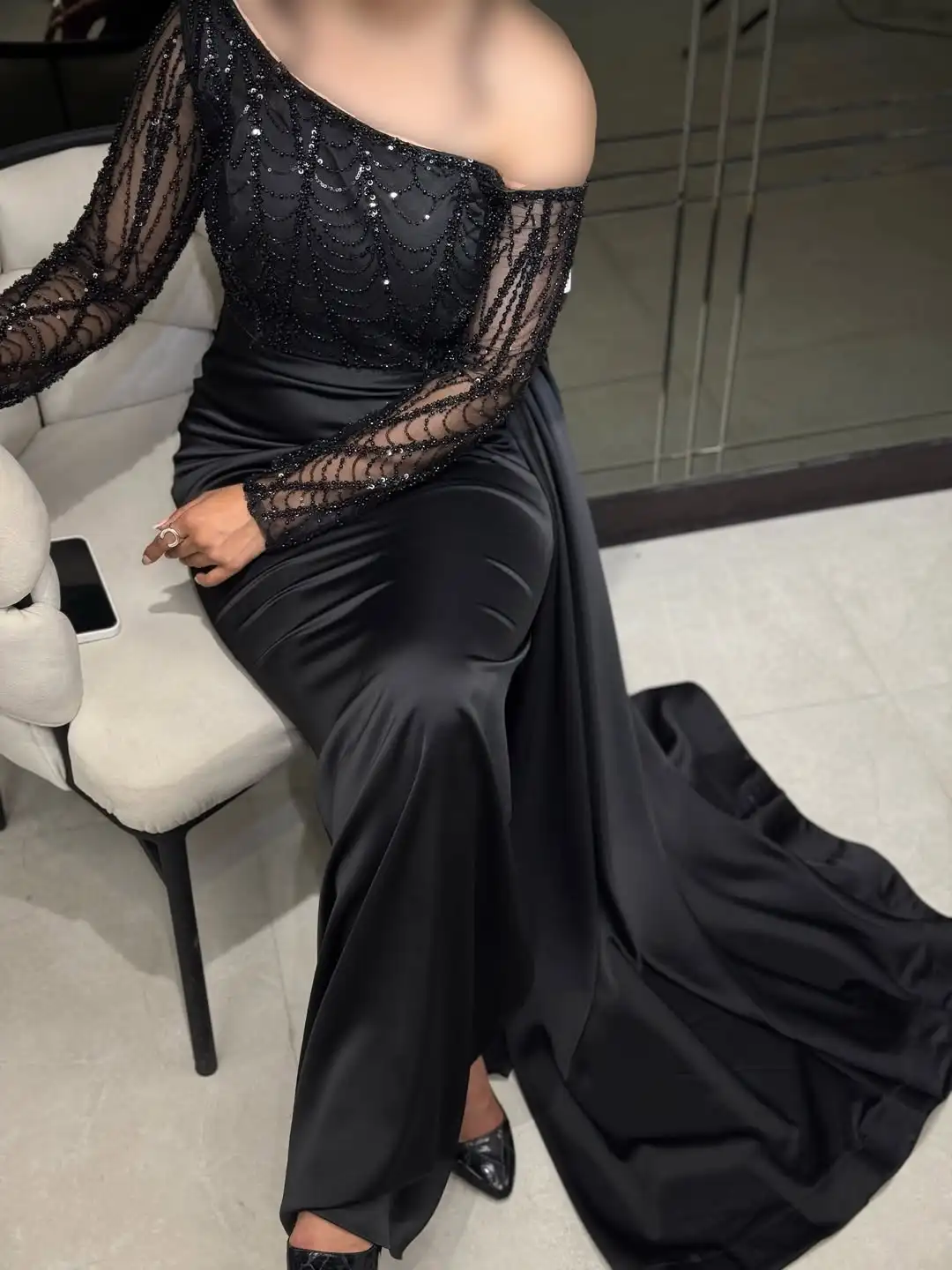 Customized Mermaid Long Sleeves Prom Dresses One Shoulder Pleated Beadings Floor Length Formal Occasion Evening Dresses
Customized Mermaid Long Sleeves Prom Dresses One Shoulder Pleated Beadings Floor Length Formal Occasion Evening Dresses