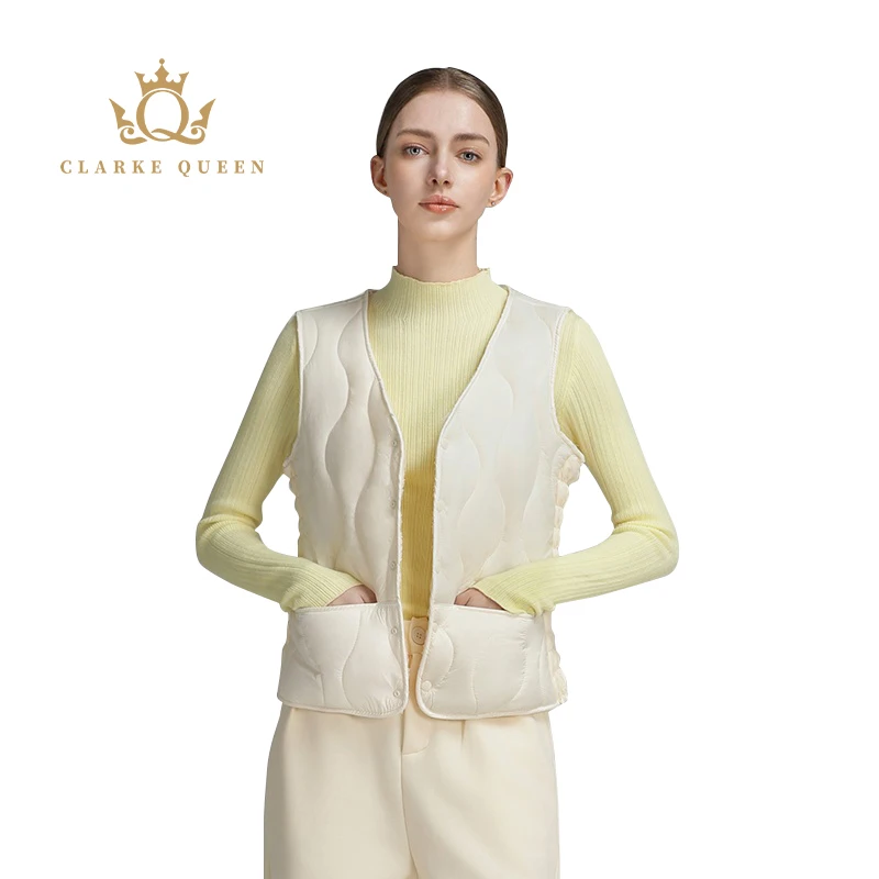 CLARKE QUEEN Sleeveless Short Padded Puffer Women Jacket White Duck Down Vest Ultra Lightweight Solid Warm Hooded Windbreaker
CLARKE QUEEN Sleeveless Short Padded Puffer Women Jacket White Duck Down Vest Ultra Lightweight Solid Warm Hooded Windbreaker