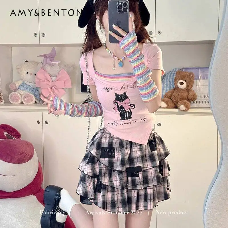 Big Girls Summer New Y2k Subculture Sweet Outfit Set Kids Short-sleeve Slim Fit Asymmetrical Hem T-shirt and Plaid Tiered Skirt
Big Girls Summer New Y2k Subculture Sweet Outfit Set Kids Short-sleeve Slim Fit Asymmetrical Hem T-shirt and Plaid Tiered Skirt