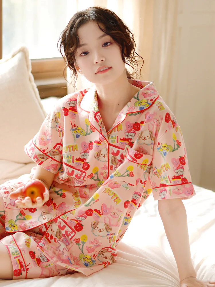 Summer pure cotton short sleeved short pajamas girlish touch featuring high end look Suitable wearing both home outside during
Summer pure cotton short sleeved short pajamas girlish touch featuring high end look Suitable wearing both home outside during