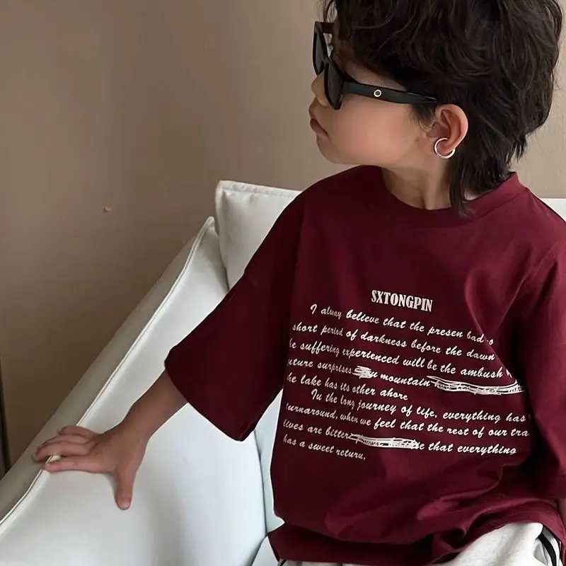 Футболка для мальчиков в корейском стиле, 100% хлопок, с коротким рукавом, летняя, новая, с буквенным принтом, повседневная, уличная, крутая
Футболка для мальчиков в корейском стиле, 100% хлопок, с коротким рукавом, летняя, новая, с буквенным принтом, повседневная, уличная, крутая