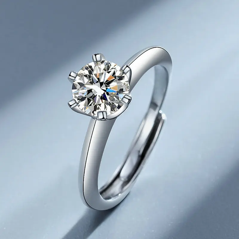 Легкое роскошное элегантное кольцо с шестью когтями, 2-каратное женское кольцо с муассанитом PT950, платина, прочный платиновый корпус, устойчивая оправа с шестью когтями
Легкое роскошное элегантное кольцо с шестью когтями, 2-каратное женское кольцо с муассанитом PT950, платина, прочный платиновый корпус, устойчивая оправа с шестью когтями