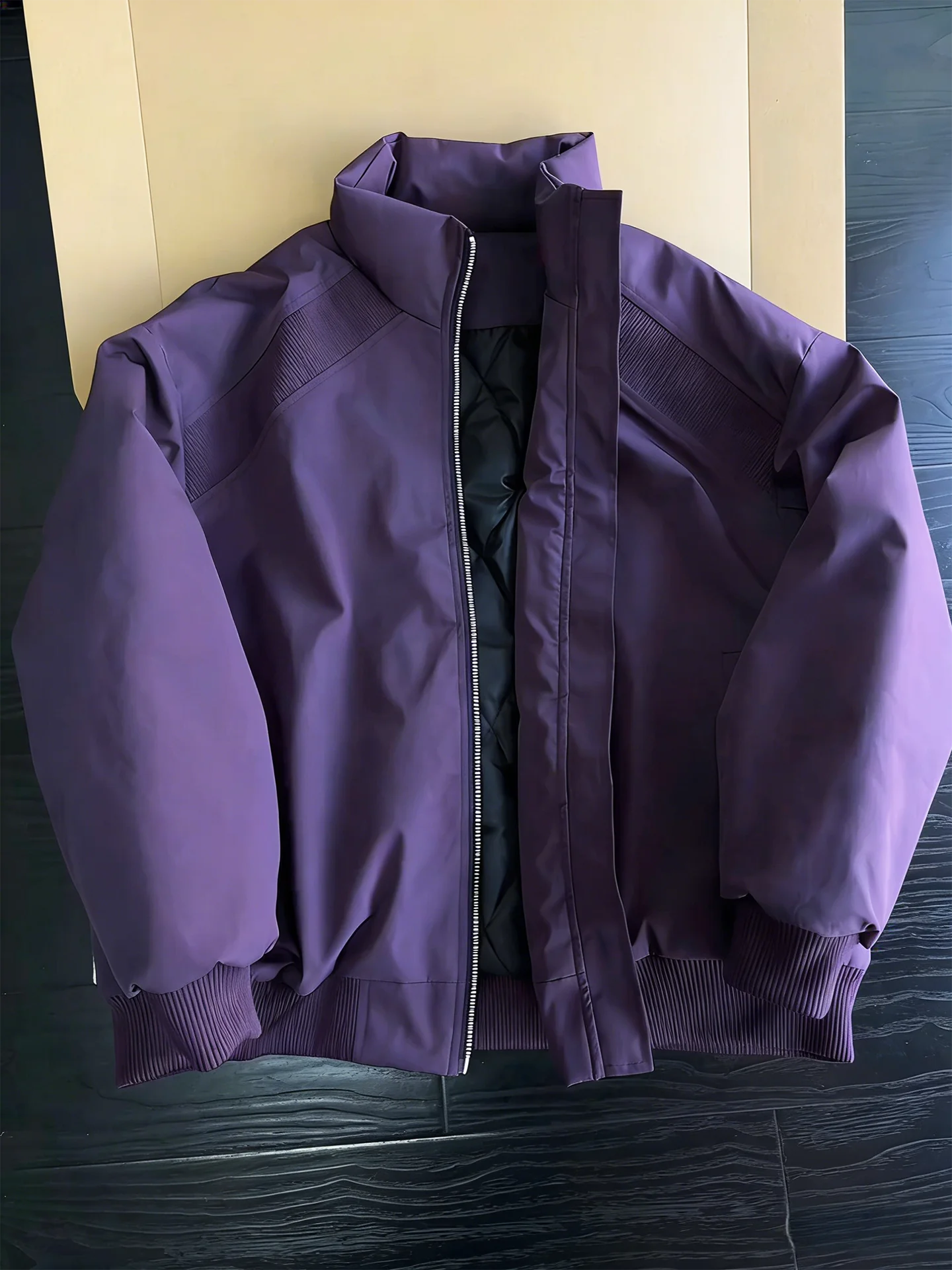 Thiened Cotton Padded Purple American Sle Flight Jaet Men's Winter Coat Stand Collar Baseball Cotton Outerwear
Thiened Cotton Padded Purple American Sle Flight Jaet Men's Winter Coat Stand Collar Baseball Cotton Outerwear