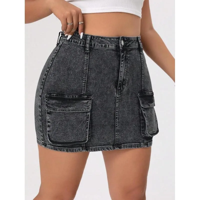 Q 81442 Black Skirt with Cross-Border New Arrival Elegant A-Line Design Suitable for Pear Shaped Women Winter Collection
Q 81442 Black Skirt with Cross-Border New Arrival Elegant A-Line Design Suitable for Pear Shaped Women Winter Collection
