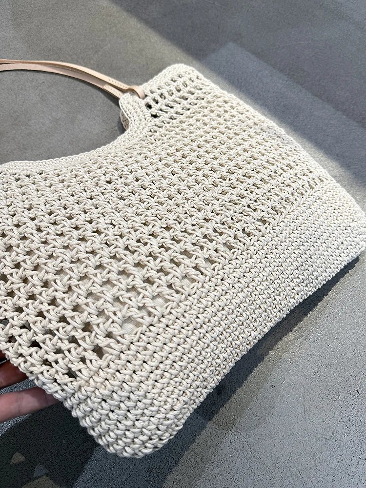 Новая женская большая сумка 2025 года, тканая с восковой веревкой, большая кожаная пляжная сумка Capaci для поездок на работу, сумка-тоут Lazy Sle 
Новая женская большая сумка 2025 года, тканая с восковой веревкой, большая кожаная пляжная сумка Capaci для поездок на работу, сумка-тоут Lazy Sle