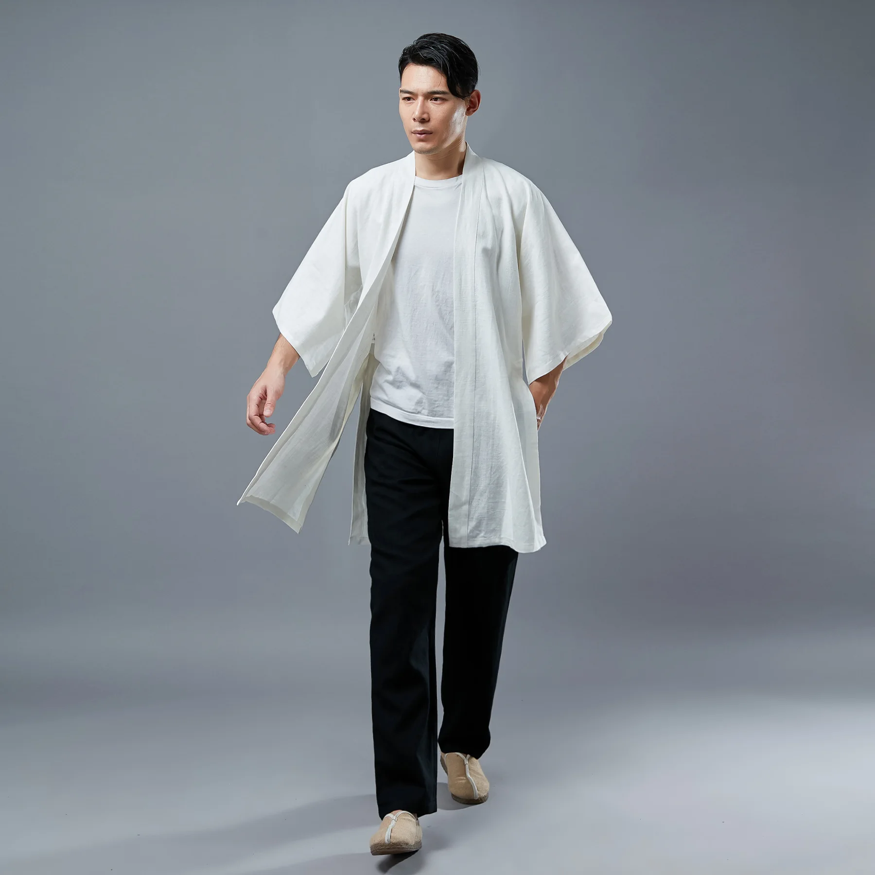 Summer New Mid-Sleeve Clothing Men's Thin Top Chinese Style Ethnic Clothing Open Sleeve Shoulder Cardigan Coat
Summer New Mid-Sleeve Clothing Men's Thin Top Chinese Style Ethnic Clothing Open Sleeve Shoulder Cardigan Coat