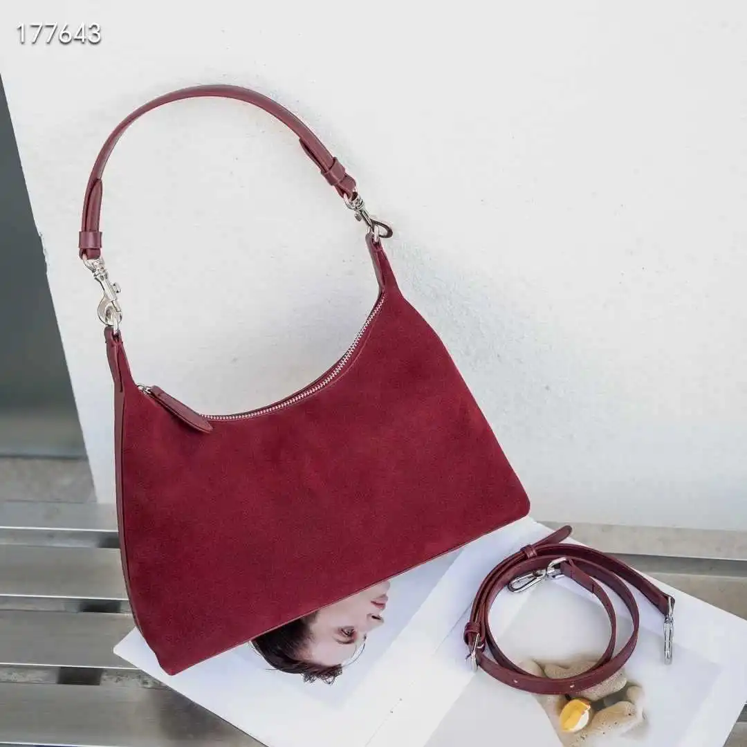 Genuine Leather Tote Bag Women Small Real Cow Leather Handbag Fashion Ladies Shoulder or Crossbody Bag
Genuine Leather Tote Bag Women Small Real Cow Leather Handbag Fashion Ladies Shoulder or Crossbody Bag