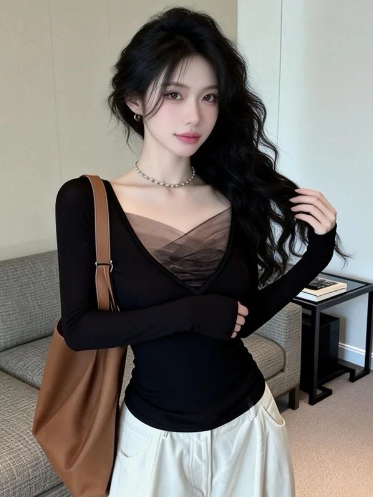 Pure Desire Design Long Sleeve V-Neck T-Shirt Women's Spring Autumn New Style High-End Feel Slimming Base Layer Top
Pure Desire Design Long Sleeve V-Neck T-Shirt Women's Spring Autumn New Style High-End Feel Slimming Base Layer Top